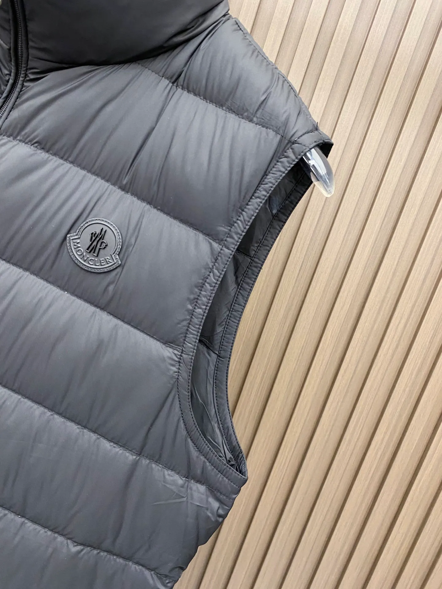 🌟49 Moncler 2026 ，Cream White/ / Same Style。 ，Lightweight ； Classic ， 。 ， 、 、 ， ， Versatile Sizes：M-3XL